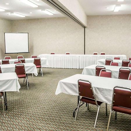 Comfort Inn & Suites Riverview Near Davenport And I-80 Le Claire Ngoại thất bức ảnh