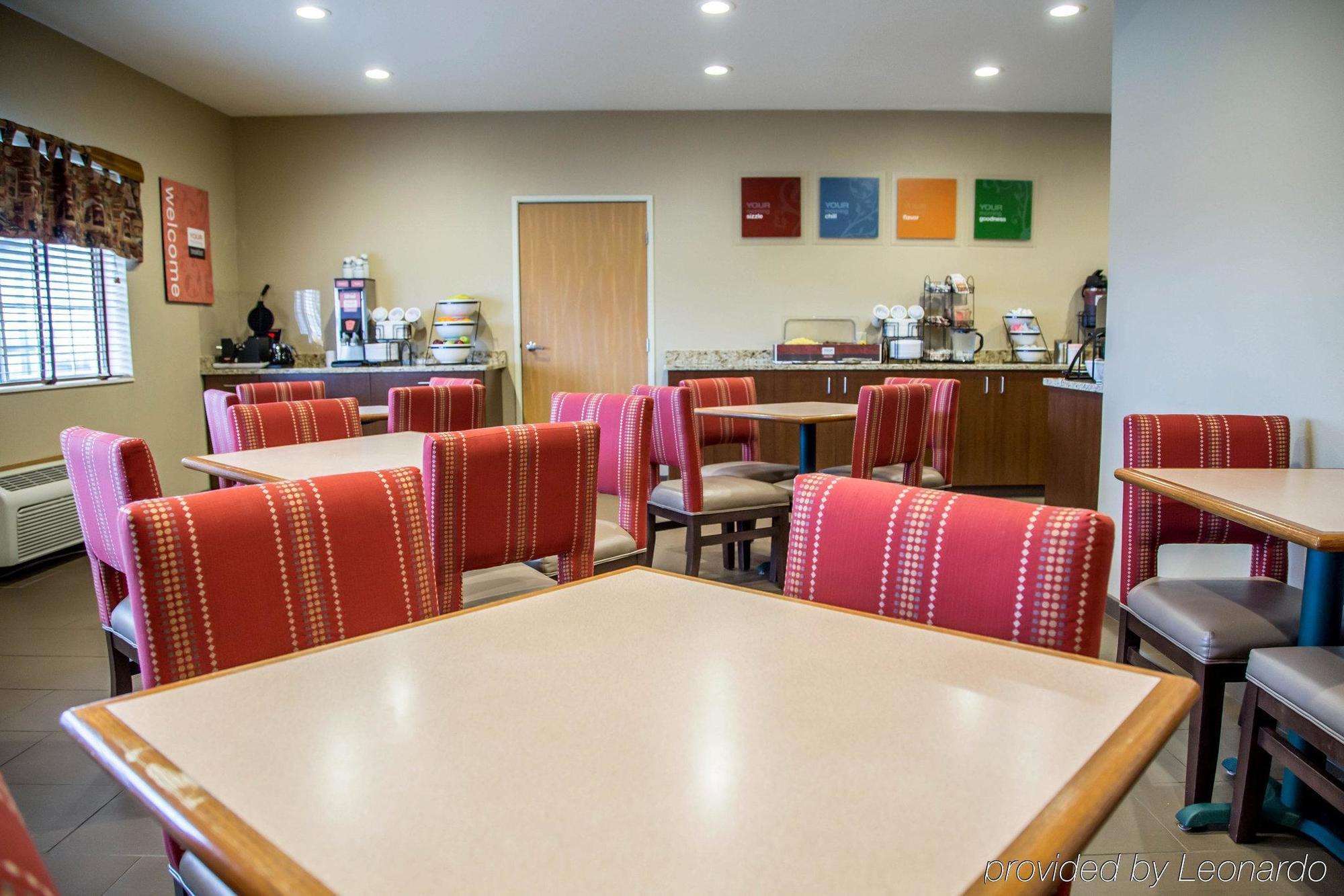 Comfort Inn & Suites Riverview Near Davenport And I-80 Le Claire Ngoại thất bức ảnh