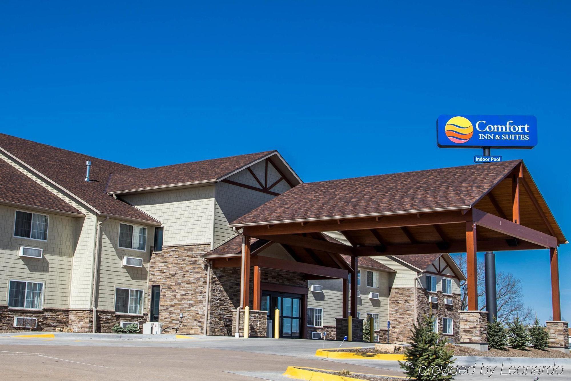 Comfort Inn & Suites Riverview Near Davenport And I-80 Le Claire Ngoại thất bức ảnh