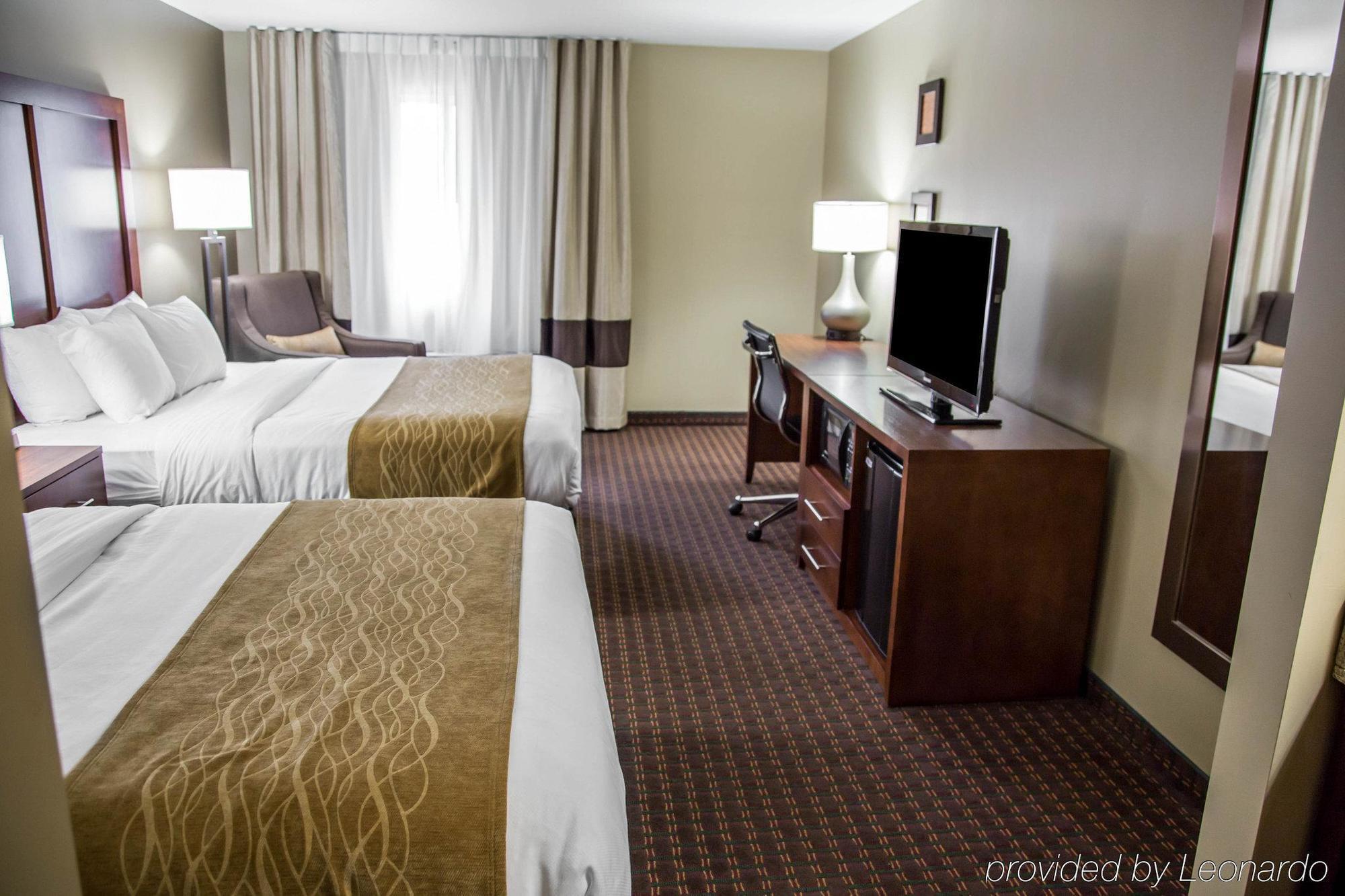 Comfort Inn & Suites Riverview Near Davenport And I-80 Le Claire Ngoại thất bức ảnh