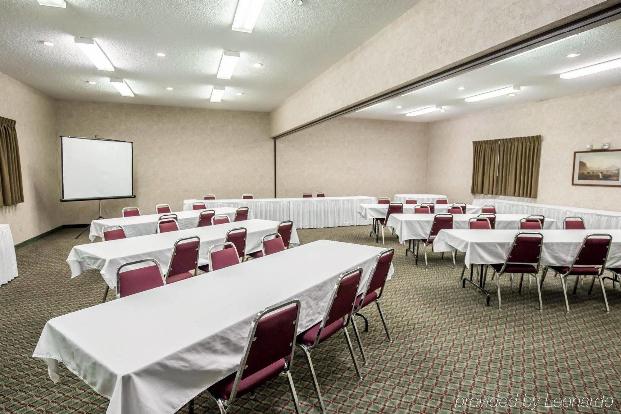 Comfort Inn & Suites Riverview Near Davenport And I-80 Le Claire Ngoại thất bức ảnh
